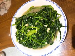 -胡胖子专业长沙菜(衡山路店)