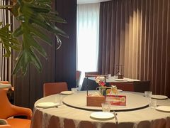 -北平食府·北京烤鸭(北京西站六里桥店)