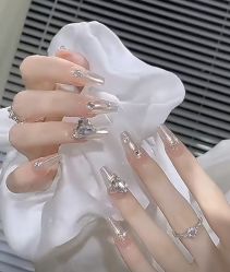 -斯馨·健康美甲美睫