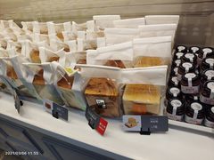 -面包新语(龙湖·西宸天街店)