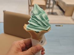 -中航城君尚购物中心
