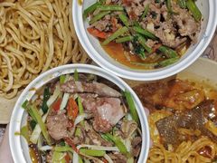 -方铲铲·成都板凳面(滨江银泰店)