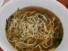 雪菜肉丝面-忆秦园小笼包(惠山古镇总店)
