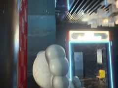 -屋有岛沉浸游戏旗舰店(中山公园店)