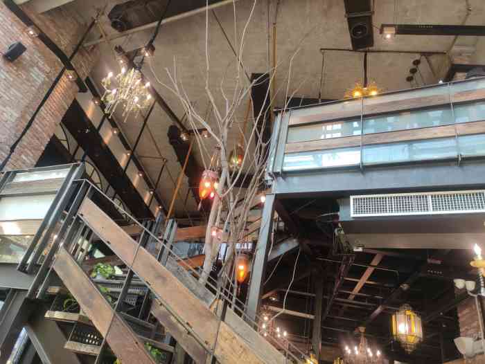 这家漫咖."-大众点评移动版