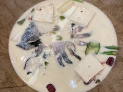 -云中鱼蒸汽石锅鱼(川沙百联店)