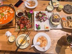 -老滇山寨•云南特色菜•地方菜•民族风情歌舞表演(金碧店)