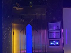 -温莎KTV(珠江路店)