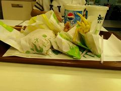 -华莱士·全鸡汉堡(湛江新华店)