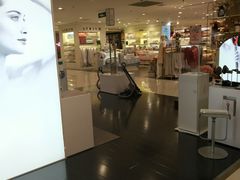 -百盛(莘庄店)