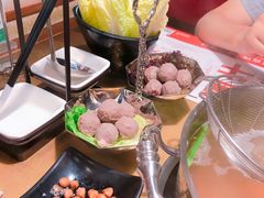 -左庭右院鲜牛肉火锅(金山万达店)