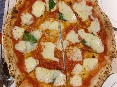 玛格利特经典披萨-Primo·丽莫意大利窑烤披萨