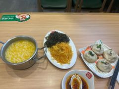 -鼎盛轩上海灌汤包·生煎(万达广场店)
