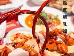 -鸽子侯·家宴·平价海鲜(市图书馆店)