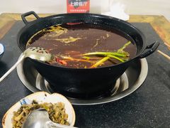 芋儿鸡-石灰市毛记烧鸡公(解放碑店)
