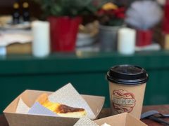 -Pie Bird(新闸路店)