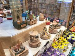 -猫的天空之城概念书店(印象城购物中心店)