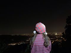 -鬼笑石后山停车场