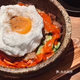 成都新晋韩式Bistro｜牛肉薄脆pizza太绝了‼️