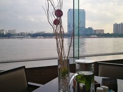 -白天鹅宾馆·流浮阁咖啡厅
