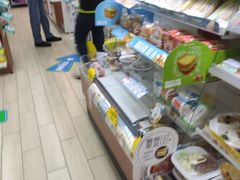 -全家便利店(沪太路三店)