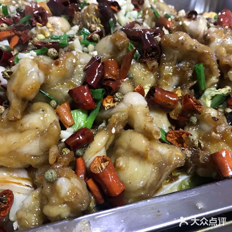 有点担心味道不好，7点就满坐了