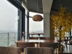 靠窗位-萤初高端日料王(曲江银泰店)