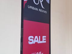 -王府井奥莱临潼小镇(临潼店)