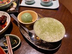 龙井提拉米苏配绿茶冰淇淋-湖滨28中餐厅·西湖宴·杭州君悦酒店