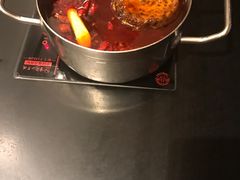-小天鹅火锅·一线江景洪鼎旗舰店(洪崖洞店)