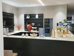 -深圳锦龙奥迪4S店(前海店)
