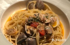White Wine Clam Pasta