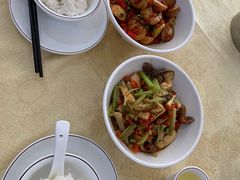 -红色湘菜馆(春风店)