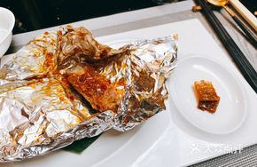 Dushan Salted Pickle Roasted Pork Ribs