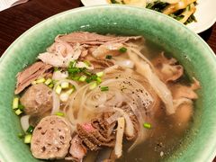 -火车头法国西餐厅