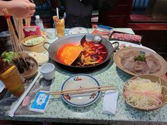 -鸿姐老火锅(静安店)