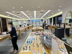 -Eziwish眼镜·蔡司授权店