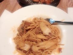 -玛格萝妮(汇智国际商业中心店)