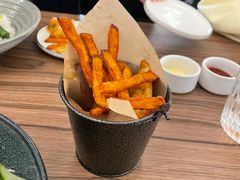 -玲婧胡同·生日蛋糕·餐厅(嘉里城店)