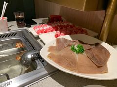 -海底捞火锅鲜切牛肉主题店(长寿路店)