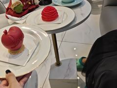 -Fridi Patisserie Cafe