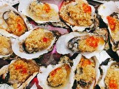 新鲜原味蒜蓉辣酱味-蚝哥花姐湛江烤生蚝(美丽湾市场店)
