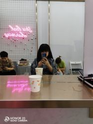 -茶发Salon·烫发染发理发