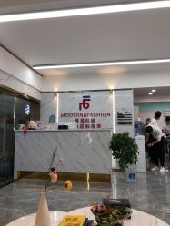 -摩登时尚烫染定制专家