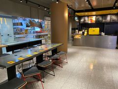 -麦当劳(中山公园龙之梦店)