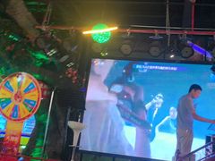 -路边边.炒菜烧烤.音乐餐厅(良乡长虹店)