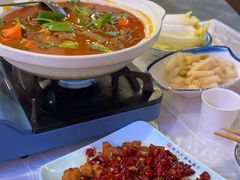 -霄汉牛三鲜湖北砂锅菜(万松园2店)