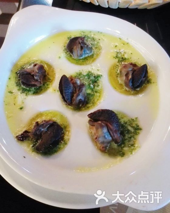 黄油蒜蓉焗蜗牛