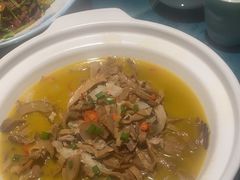 -呷湘厨·鱼汤捞饭·剁椒鱼头·辣椒炒肉(国家会展中心店)