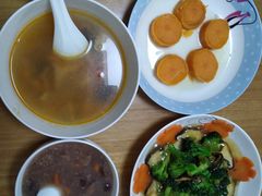 -爱月宝月嫂·育儿嫂(哈尔滨总店)